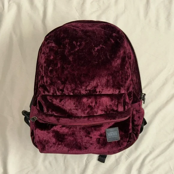 Vans Off the Wall Burgundy Velvet Backpack Vans Old Skool Trek Backpack - Port Royale main image 2
